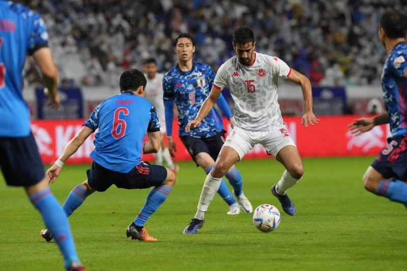 So sánh từng tuyến giữa hai đội Tunisia vs Nhật Bản